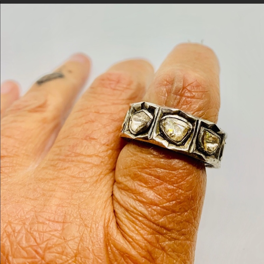 Diamond ring